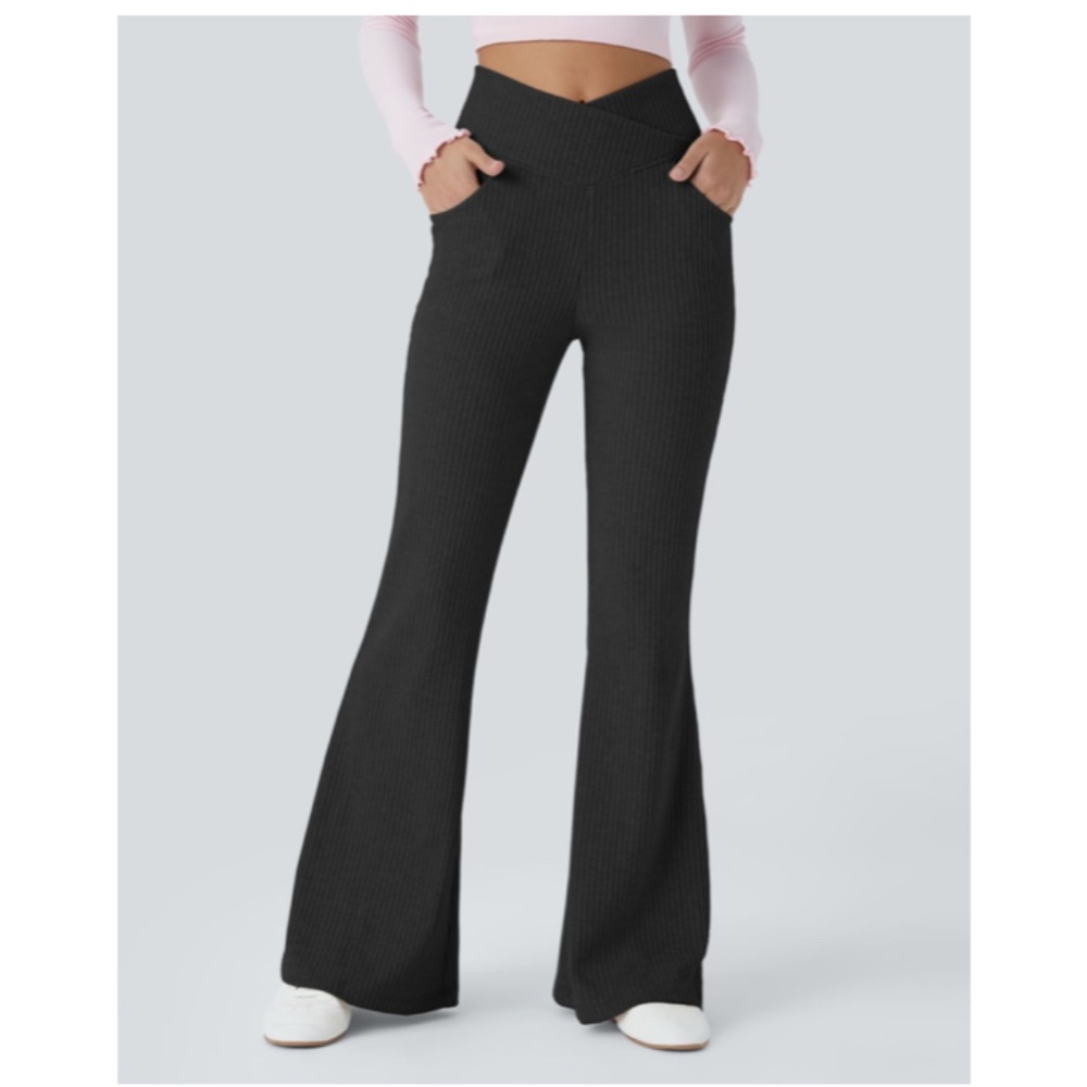 HALARA Black V-Waist Ribbed Bootcut Pants